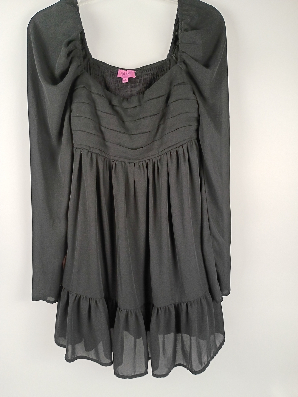 Mi Ami Black Smocked Baby Doll Long-Sleeve Tunic Dress